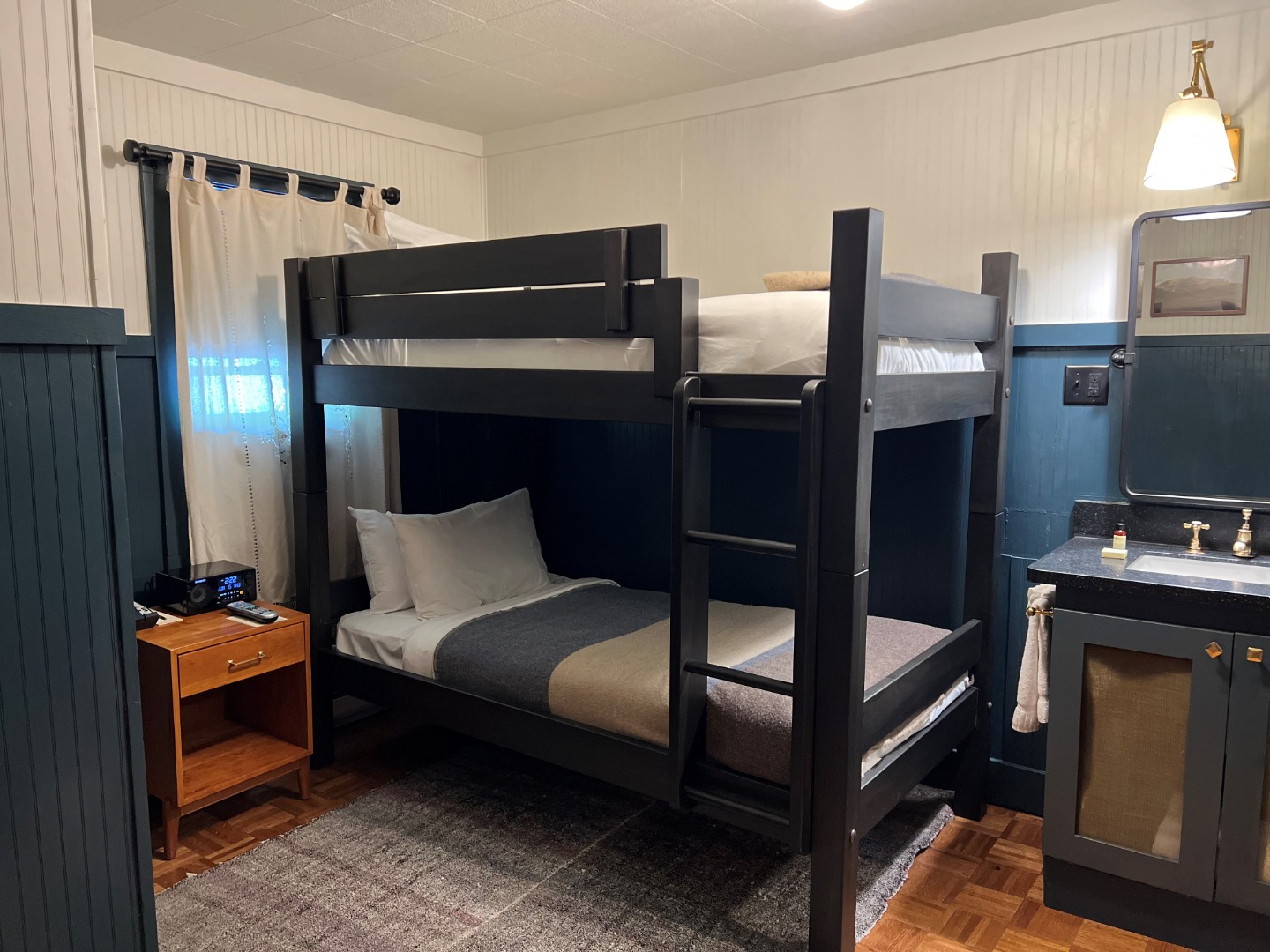 Family Bunk Suite Anvil Hotel in Jackson Hole